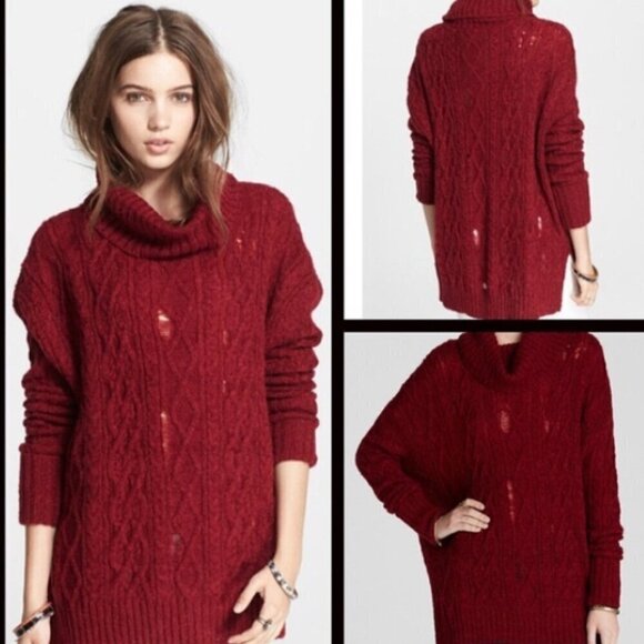 FREE PEOPLE Oversized Distressed Complex Cable Knit turtleneck Pullover Size S - Picture 2 of 4